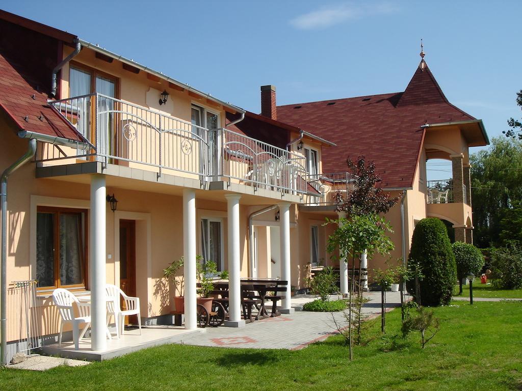 Villa Monika 케츨리 외부 사진